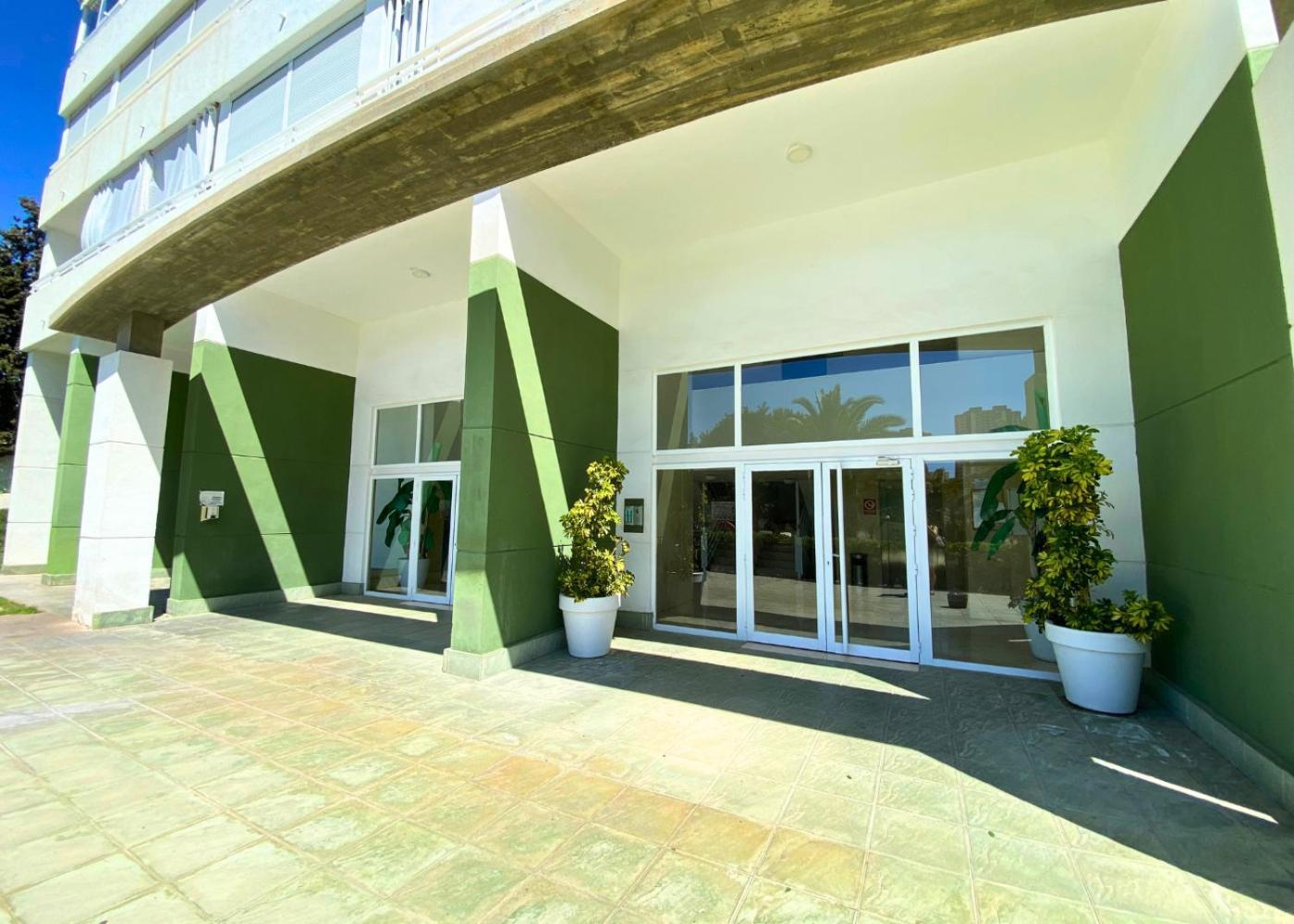Cozy Apartment Benidorm Poniente 5 Min From The Beach المظهر الخارجي الصورة
