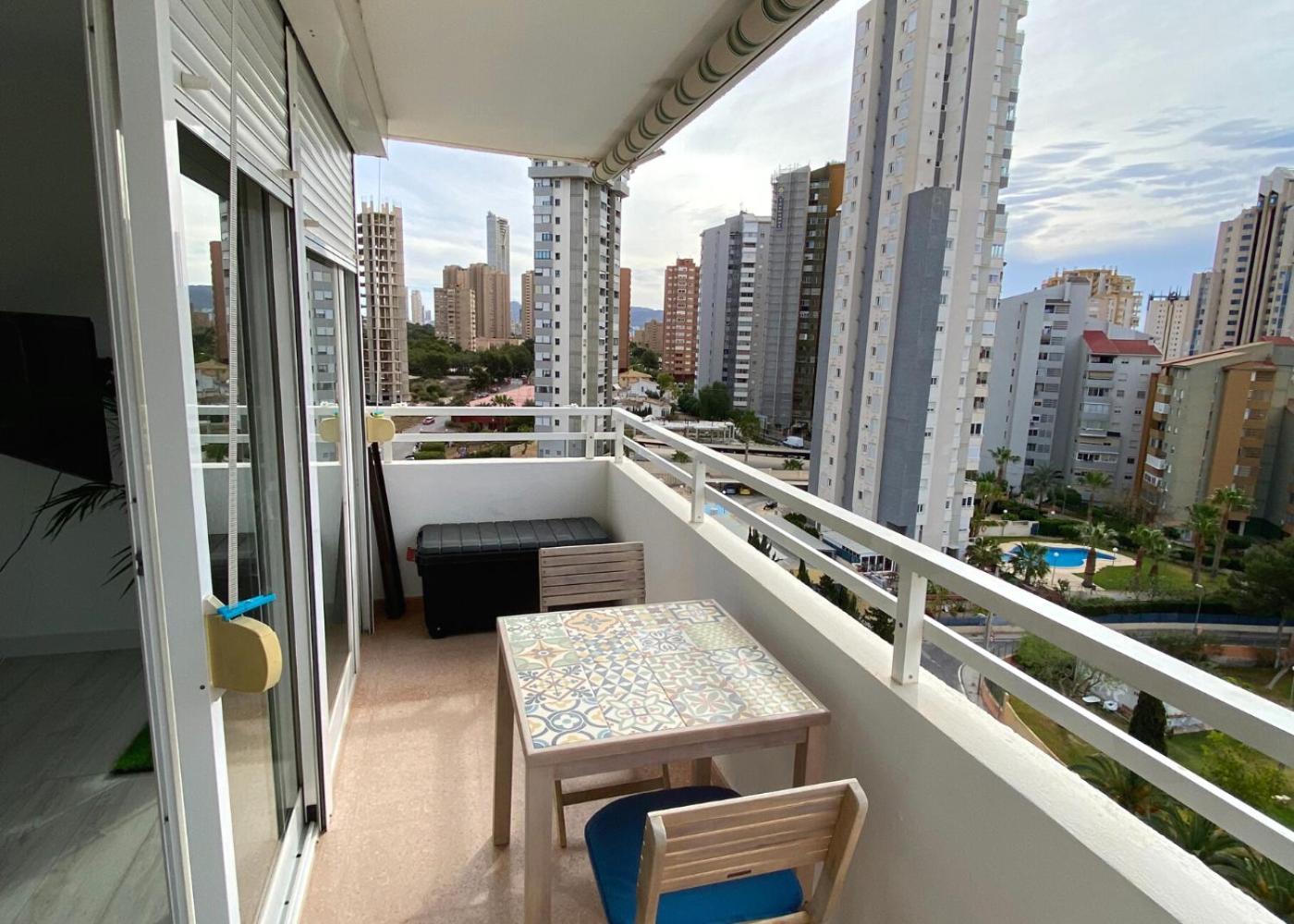 Cozy Apartment Benidorm Poniente 5 Min From The Beach المظهر الخارجي الصورة