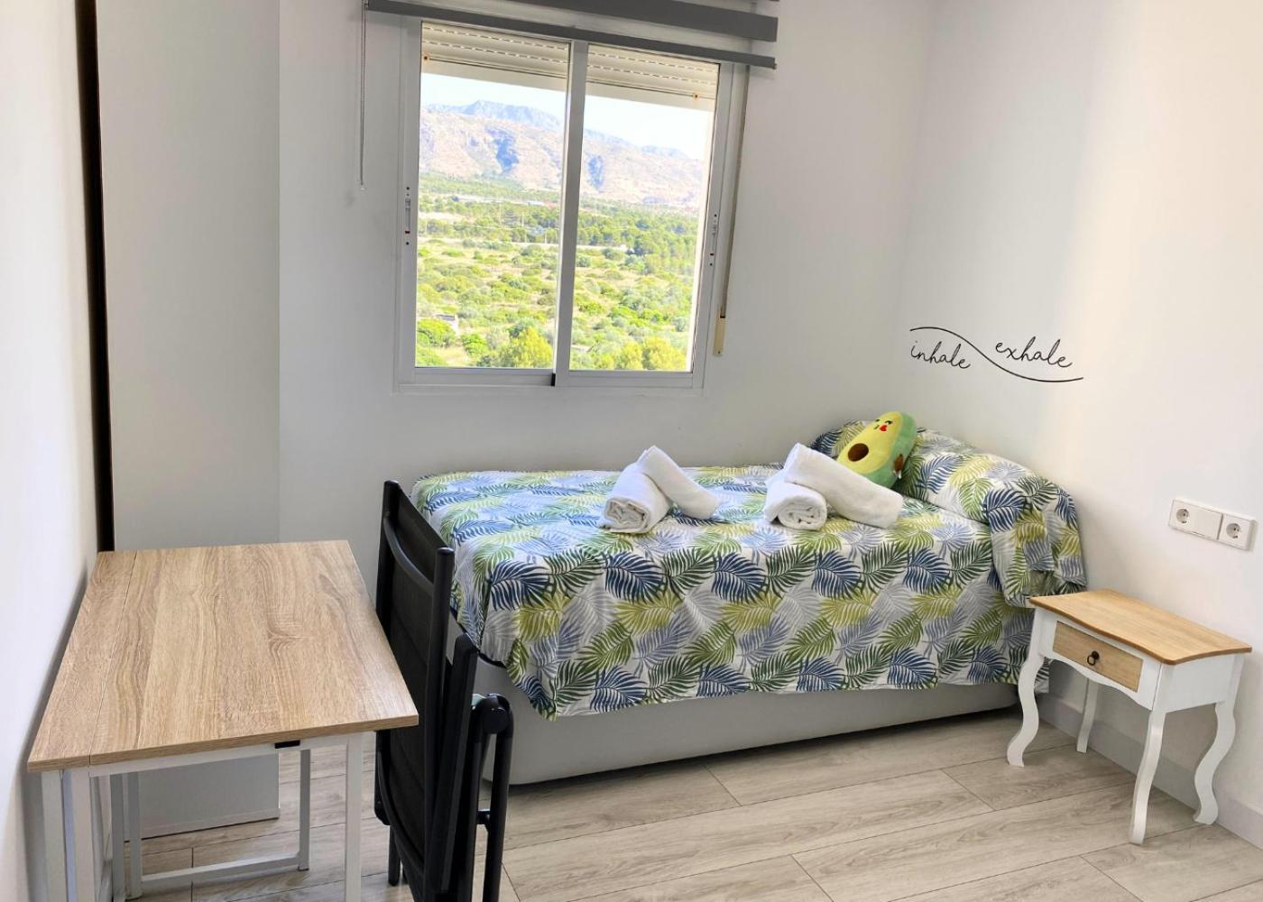 Cozy Apartment Benidorm Poniente 5 Min From The Beach المظهر الخارجي الصورة